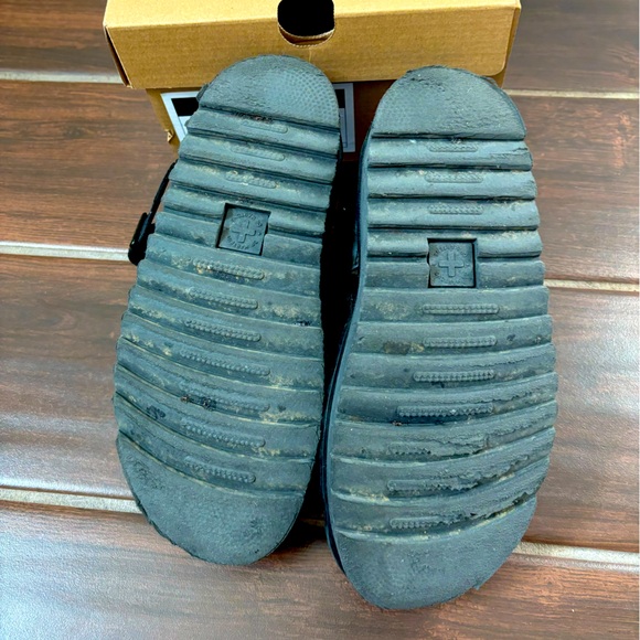 Dr. Martens Voss Sandal - Picture 4 of 4